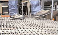 GRIP STRUT® Plank Grating